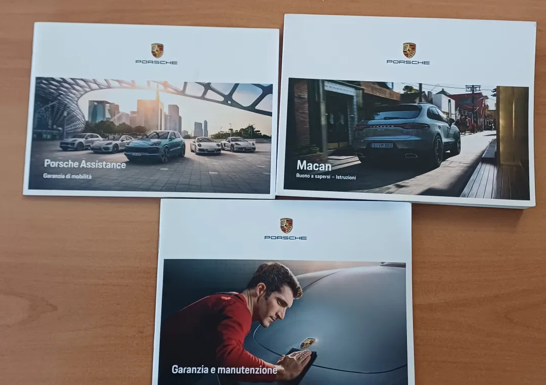 Porsche Macan (2021)